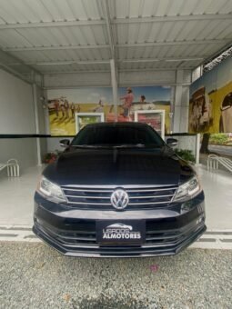 
										Volkswagen Jetta Highline full									