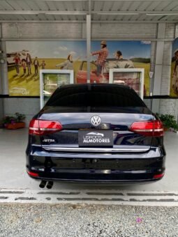 
										Volkswagen Jetta Highline full									