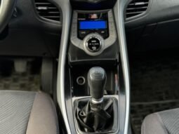 
										Hyundai Elantra full									