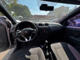 
										Renault Logan full									