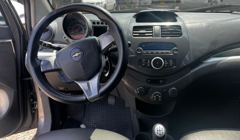 
								Chevrolt Spark Gt full									