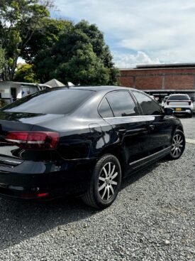 Volkswagen Jetta Highline