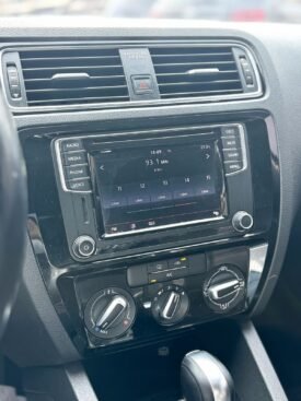 Volkswagen Jetta Highline