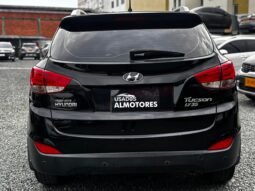 
										Hyundai Tucson I35 GL full									