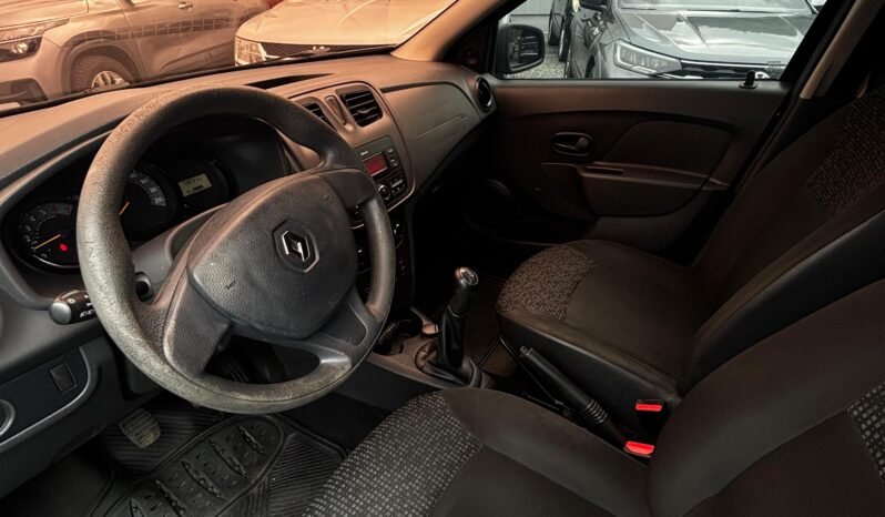 
								Renault Logan Life full									