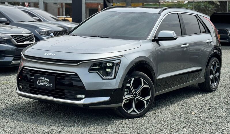 
								Kia Niro Zennith full									