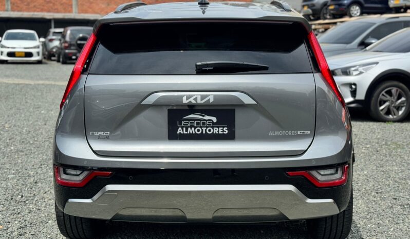 
								Kia Niro Zennith full									