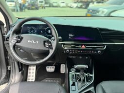 
										Kia Niro Zennith full									