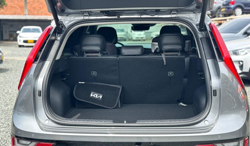 
								Kia Niro Zennith full									