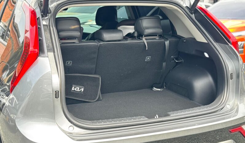 
								Kia Niro Zennith full									