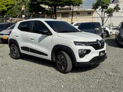 
										RENAULT KWID INTENSE full									