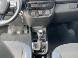 
										RENAULT KWID INTENSE full									