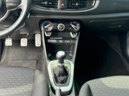 
										KIA PICANTO XLINE MECANICO full									