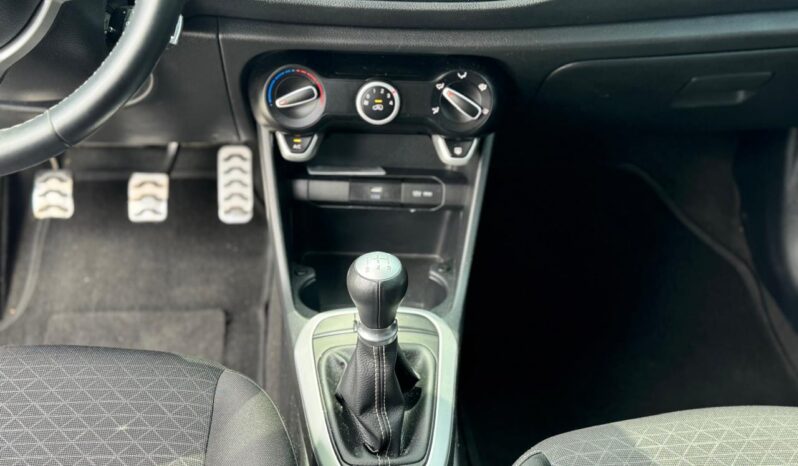 
								KIA PICANTO XLINE MECANICO full									