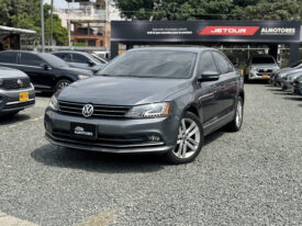 VOLKSWAGEN JETTA HIGHLINE