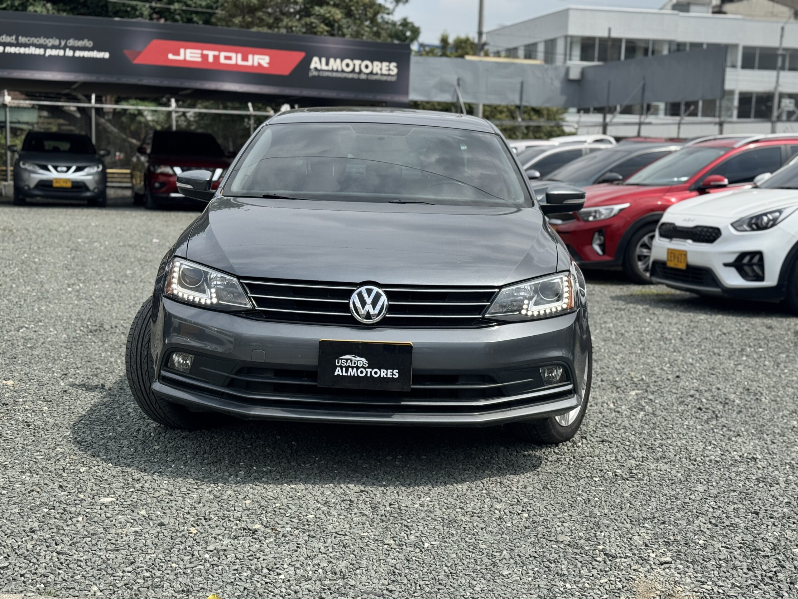 VOLKSWAGEN JETTA HIGHLINE