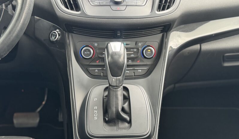 
								FORD ESCAPE TITANIUM 4X4 full									