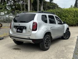 
										RENAULT DUSTER DYNAMIQUE 4X4 full									