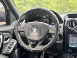 
										RENAULT DUSTER DYNAMIQUE 4X4 full									