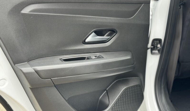 
								RENAUT KARDIAN TECHNO full									