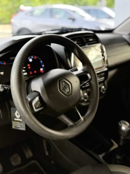 
										RENAULT KWID OUTSIDER full									