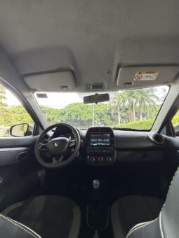 
										RENAULT KWID OUTSIDER full									