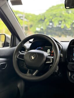 
										RENAULT KWID OUTSIDER full									