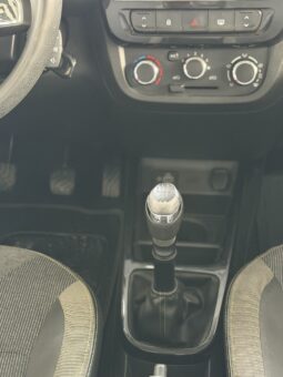 
										RENAULT KWID OUTSIDER full									