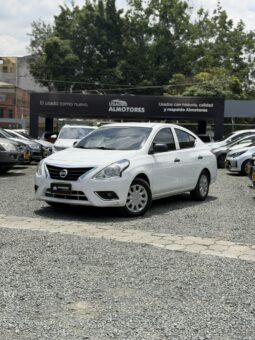 
										NISSAN VERSA DRIVE full									
