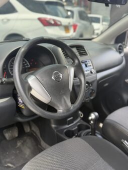
										NISSAN VERSA DRIVE full									