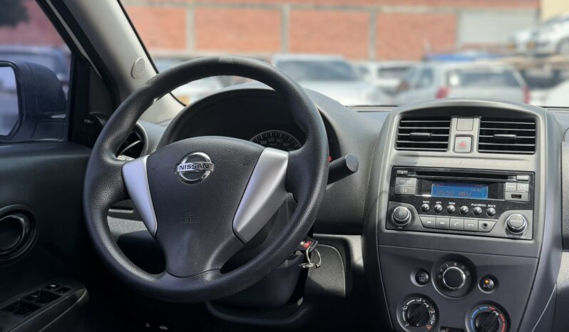 
								NISSAN VERSA DRIVE full									