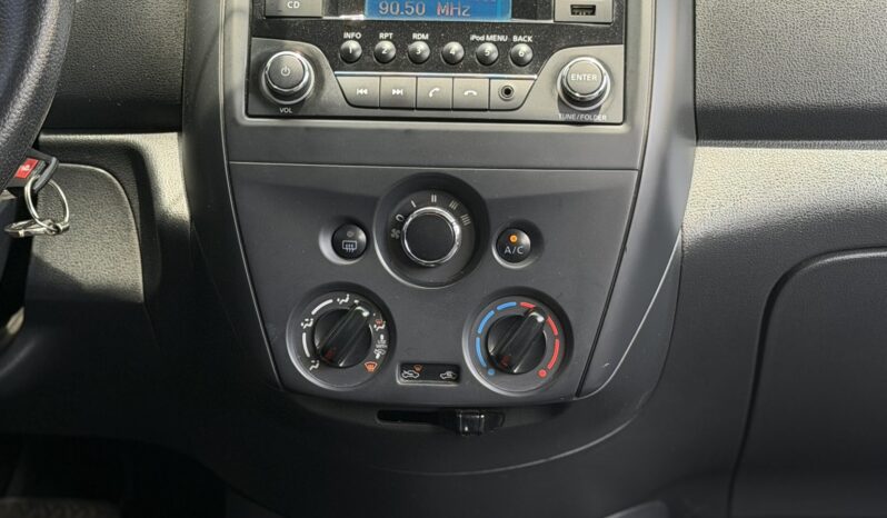 
								NISSAN VERSA DRIVE full									
