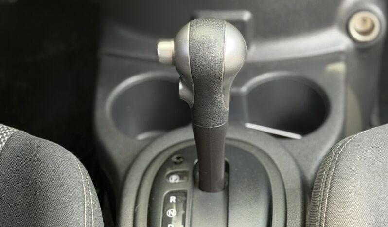 
								NISSAN VERSA DRIVE full									