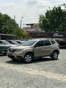 
										RENAULT DUSTER INTENS full									
