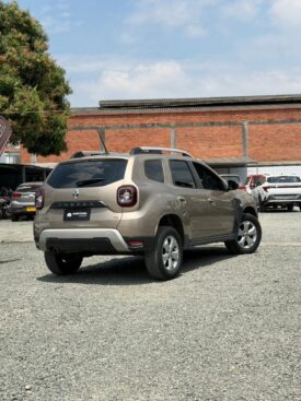 RENAULT DUSTER INTENS