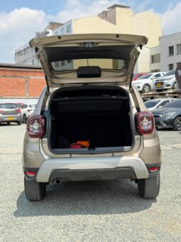 
										RENAULT DUSTER INTENS full									