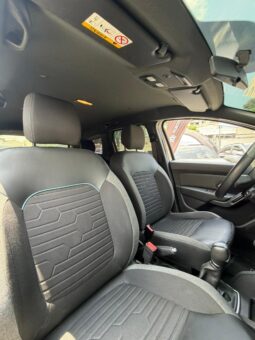 
										RENAULT DUSTER INTENS full									