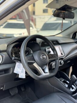 
										NISSAN VERSA SR full									