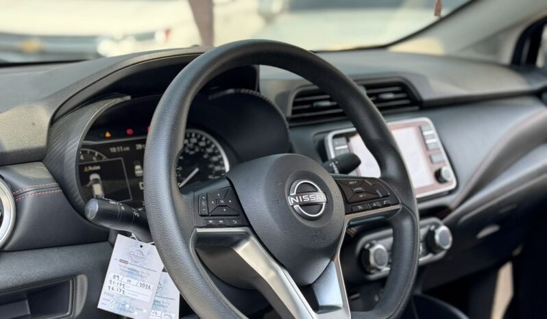 
								NISSAN VERSA SR full									