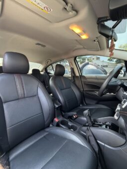 
										NISSAN VERSA SR full									