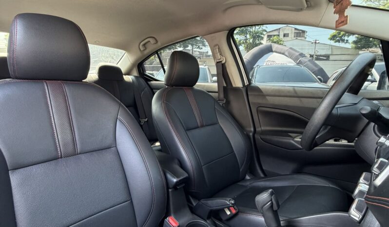 
								NISSAN VERSA SR full									