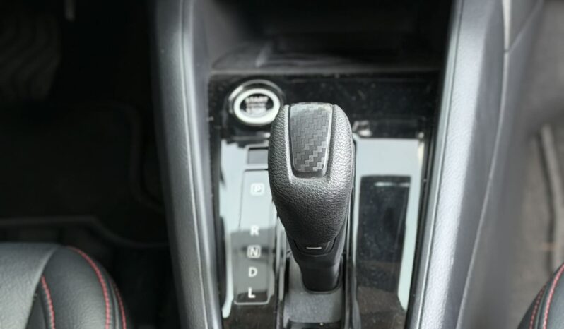 
								NISSAN VERSA SR full									