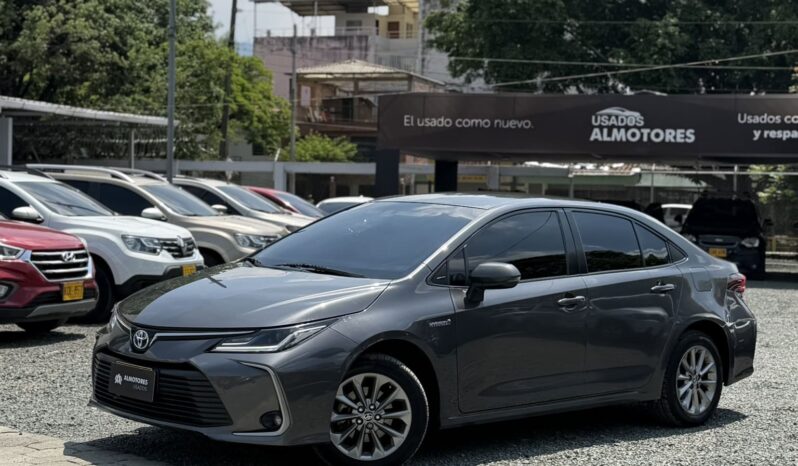 
								TOYOTA COROLLA XE HIBRIDO full									