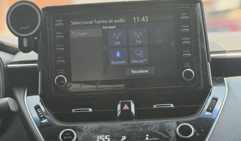
								TOYOTA COROLLA XE HIBRIDO full									