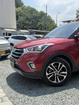 HYUNDAI CRETA PREMIUM