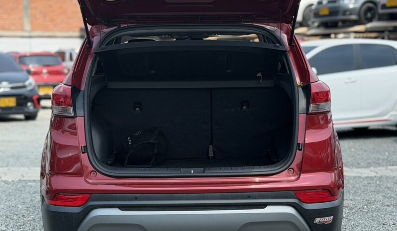 
								HYUNDAI CRETA PREMIUM full									