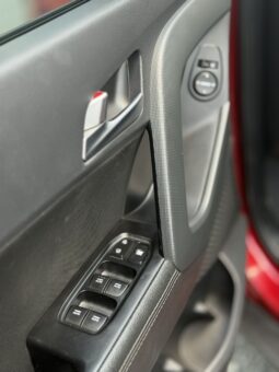 
										HYUNDAI CRETA PREMIUM full									