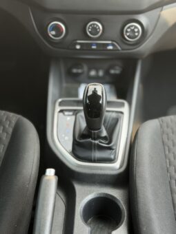 
										HYUNDAI CRETA PREMIUM full									