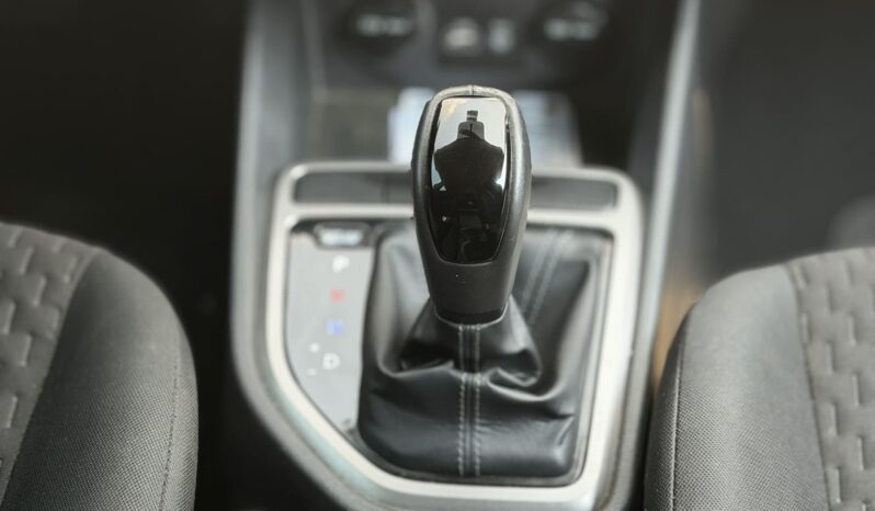 
								HYUNDAI CRETA PREMIUM full									