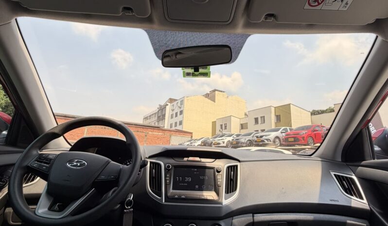 
								HYUNDAI CRETA PREMIUM full									